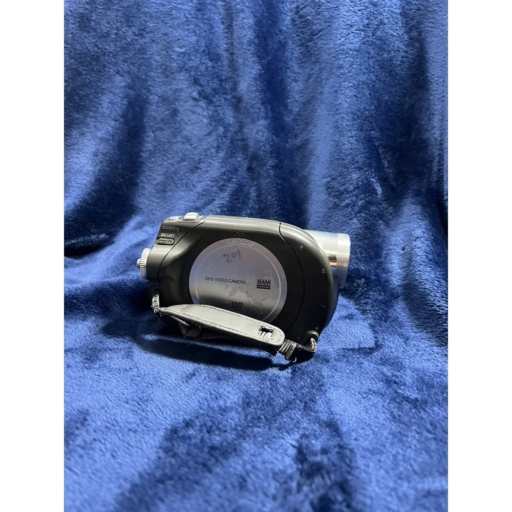 Panasonic VDR-D100‎ Camcorder -  Silver